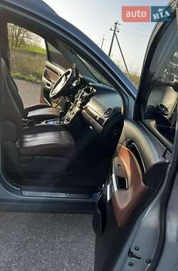 Внедорожник / Кроссовер Opel Antara 2011 в 