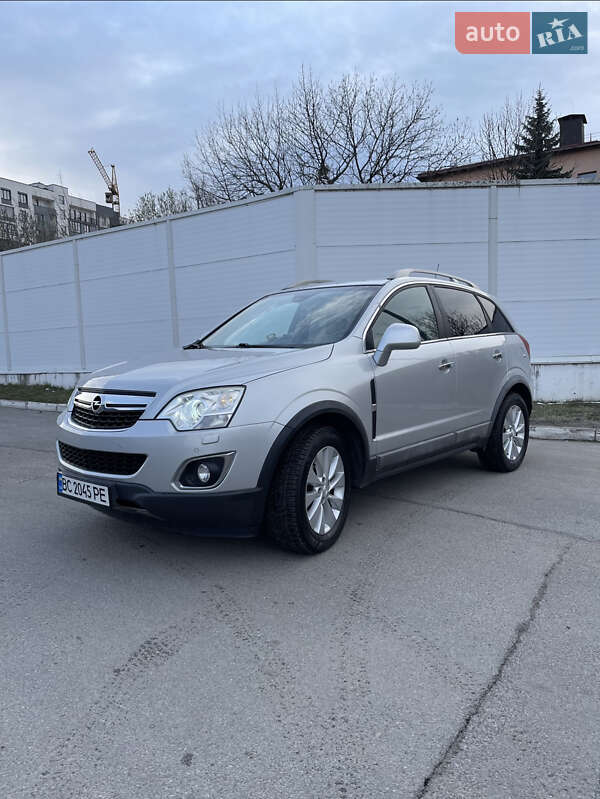 Внедорожник / Кроссовер Opel Antara 2013 в 