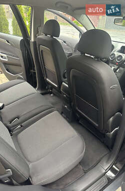 Внедорожник / Кроссовер Opel Antara 2007 в 