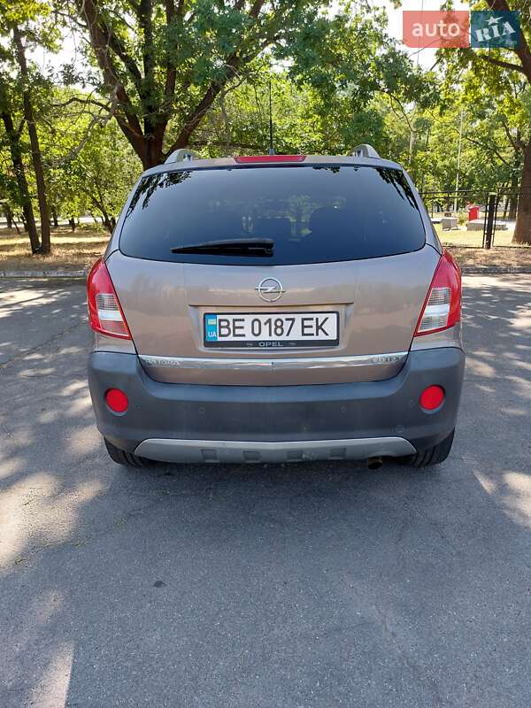Внедорожник / Кроссовер Opel Antara 2013 в Николаеве