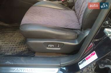 Позашляховик / Кросовер Opel Antara 2012 в 
