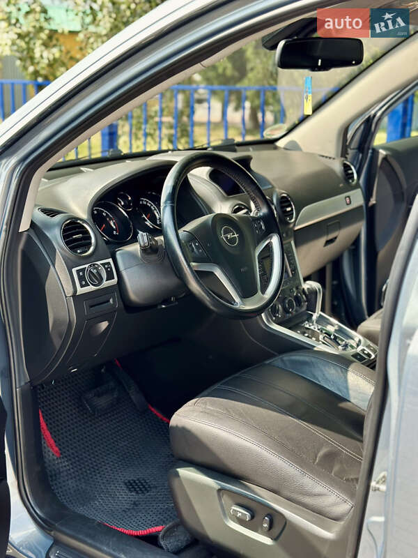 Внедорожник / Кроссовер Opel Antara 2012 в Ковеле