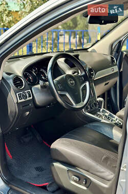 Внедорожник / Кроссовер Opel Antara 2012 в 