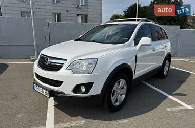 Внедорожник / Кроссовер Opel Antara 2013 в 