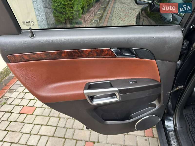Позашляховик / Кросовер Opel Antara 2010 в Луцьку