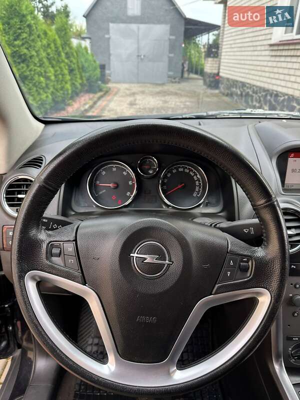 Позашляховик / Кросовер Opel Antara 2010 в Луцьку