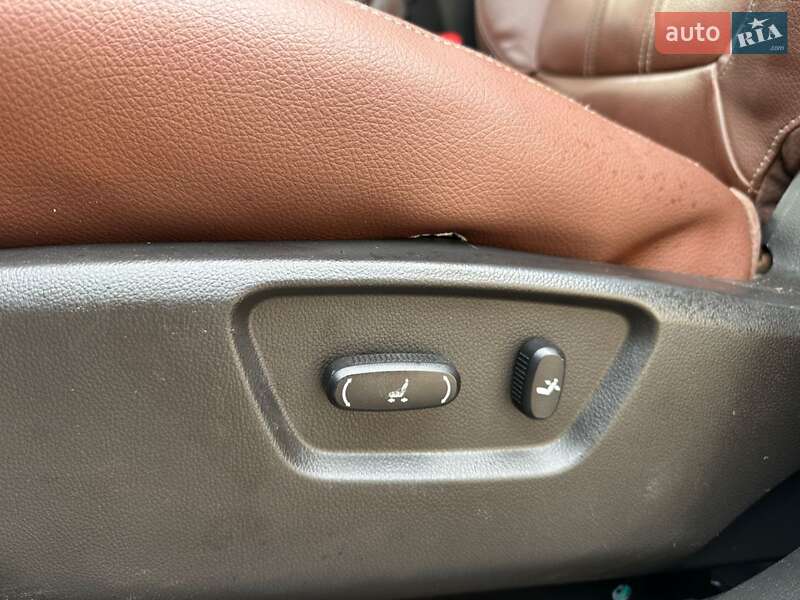 Позашляховик / Кросовер Opel Antara 2010 в Луцьку