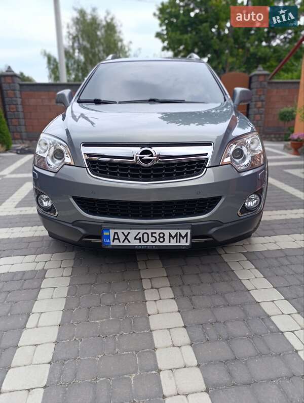 Внедорожник / Кроссовер Opel Antara 2013 в Харькове