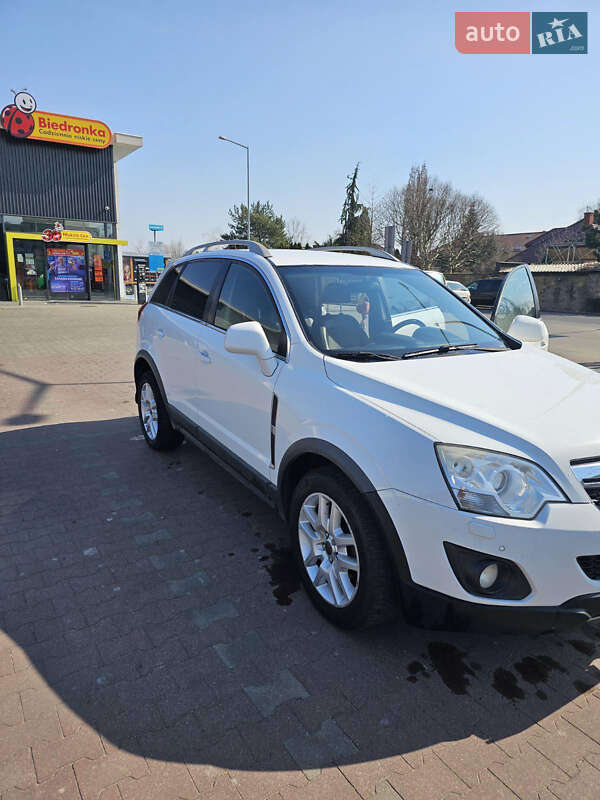 Внедорожник / Кроссовер Opel Antara 2011 в 