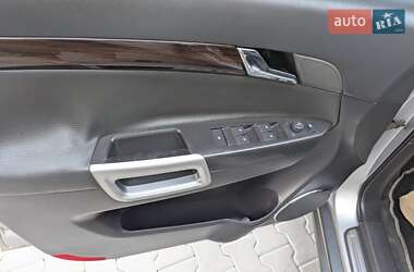 Внедорожник / Кроссовер Opel Antara 2007 в 