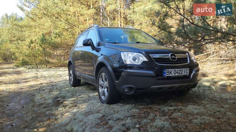 Внедорожник / Кроссовер Opel Antara 2007 в 
