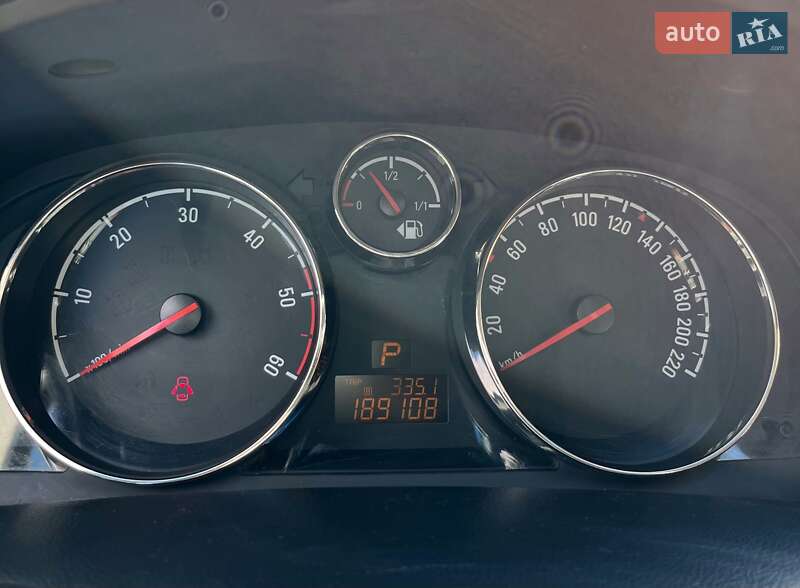 Позашляховик / Кросовер Opel Antara 2012 в Ковелі