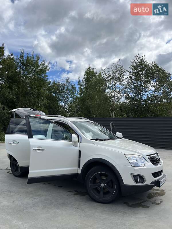 Позашляховик / Кросовер Opel Antara 2012 в Ковелі