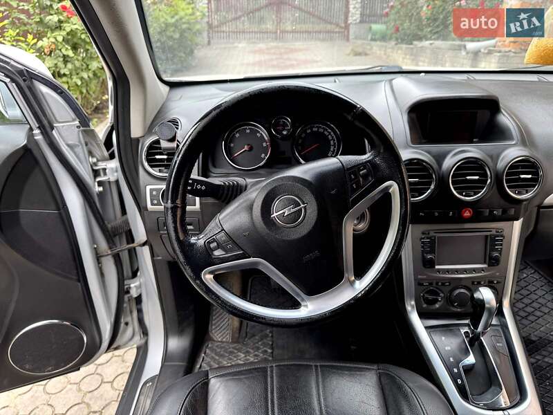 Позашляховик / Кросовер Opel Antara 2011 в Тернополі