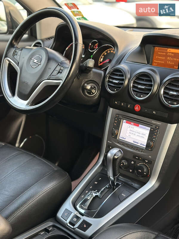 Позашляховик / Кросовер Opel Antara 2014 в Івано-Франківську