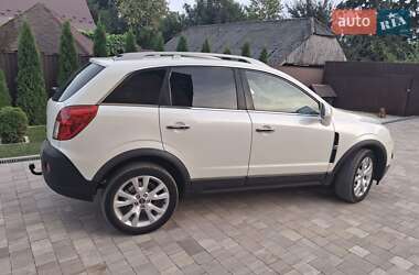 Позашляховик / Кросовер Opel Antara 2012 в 