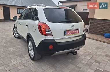 Позашляховик / Кросовер Opel Antara 2012 в 