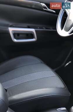 Внедорожник / Кроссовер Opel Antara 2008 в 