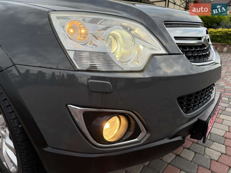 Позашляховик / Кросовер Opel Antara 2011 в Чернівцях