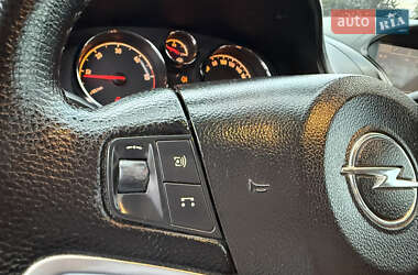 Внедорожник / Кроссовер Opel Antara 2011 в 