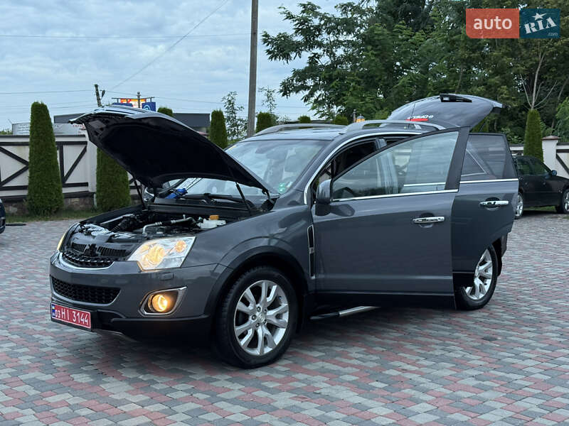 Позашляховик / Кросовер Opel Antara 2011 в Чернівцях