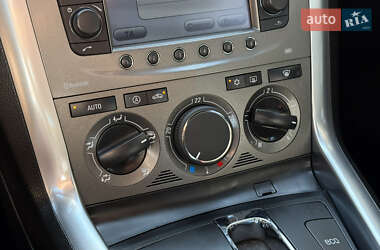 Внедорожник / Кроссовер Opel Antara 2013 в 