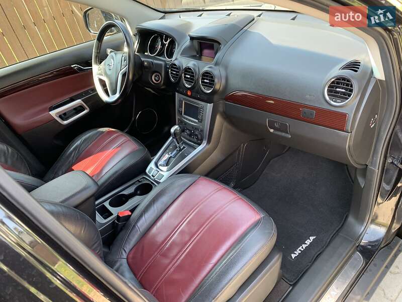 Внедорожник / Кроссовер Opel Antara 2013 в Львове