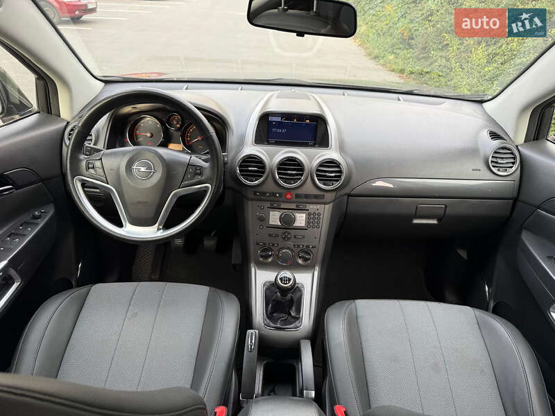 Позашляховик / Кросовер Opel Antara 2010 в Луцьку
