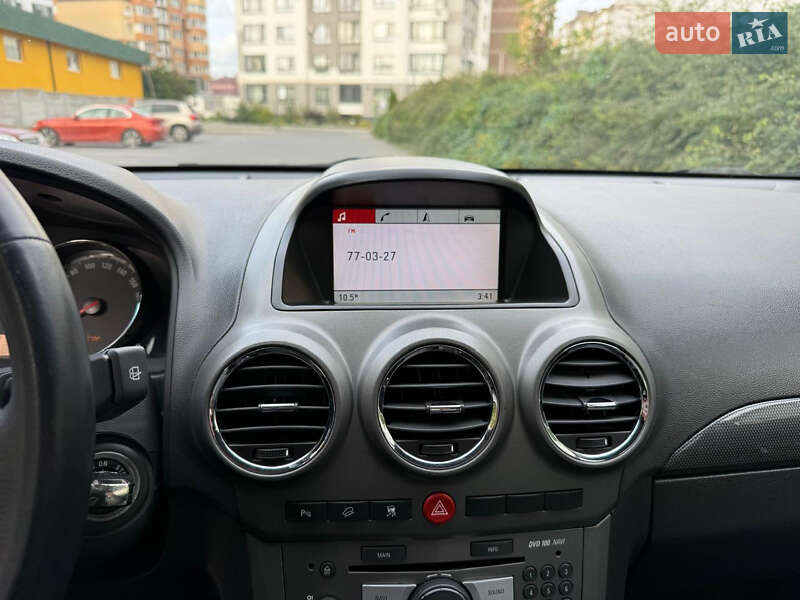 Позашляховик / Кросовер Opel Antara 2010 в Луцьку