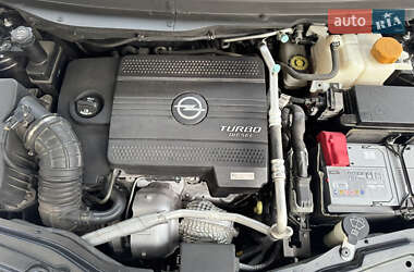 Внедорожник / Кроссовер Opel Antara 2012 в 