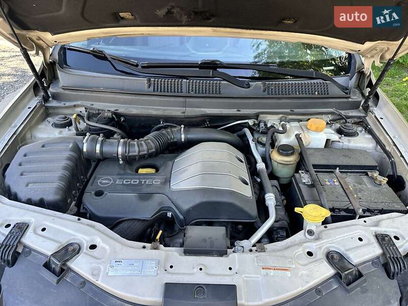 Позашляховик / Кросовер Opel Antara 2010 в Луцьку