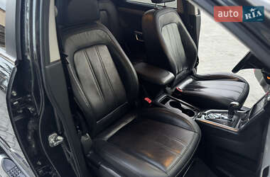 Позашляховик / Кросовер Opel Antara 2012 в 