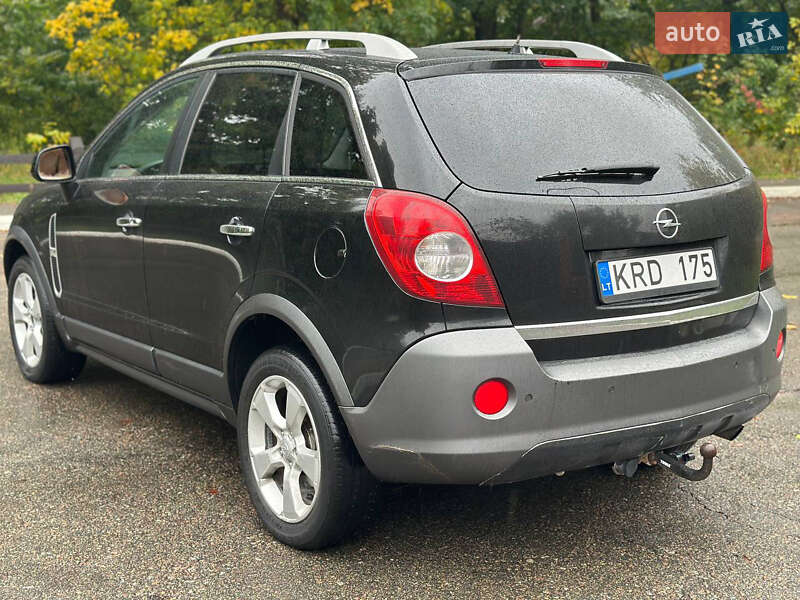 Внедорожник / Кроссовер Opel Antara 2008 в Киеве