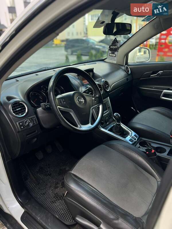 Позашляховик / Кросовер Opel Antara 2012 в Сокалі фото 16 Позашляховик / Кросовер Opel Antara 2012 в Сокалі