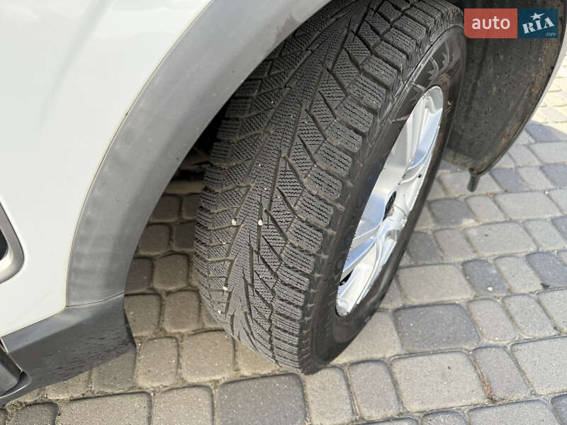 Внедорожник / Кроссовер Opel Antara 2011 в Ивано-Франковске