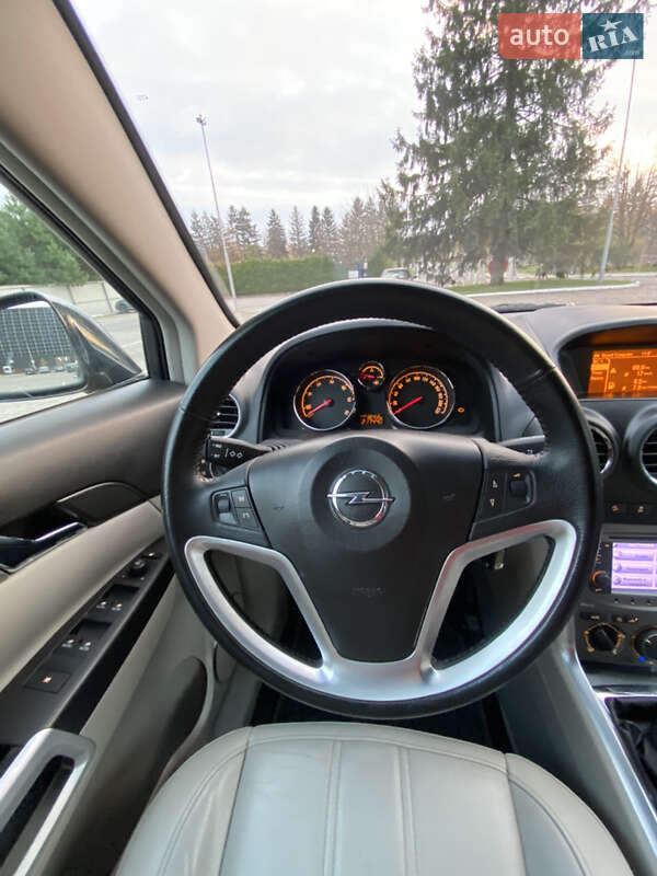 Внедорожник / Кроссовер Opel Antara 2013 в Луцке