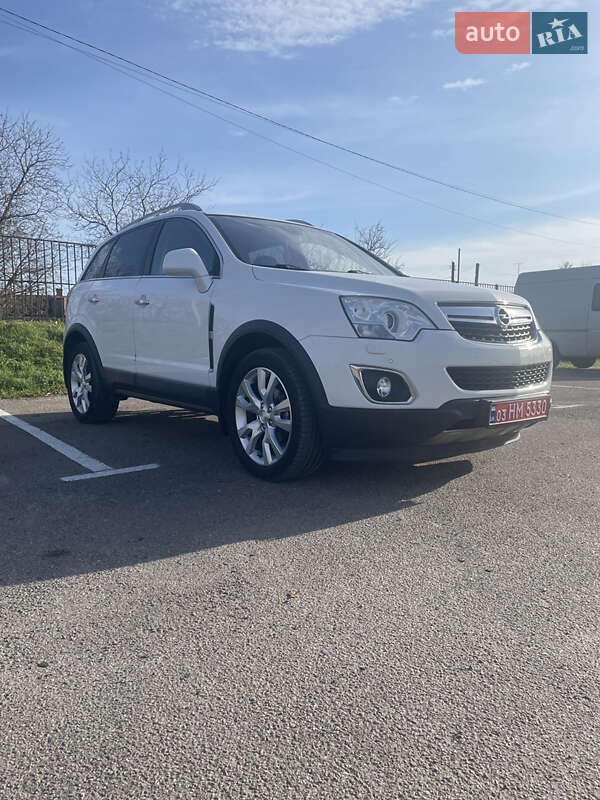 Позашляховик / Кросовер Opel Antara 2014 в Луцьку