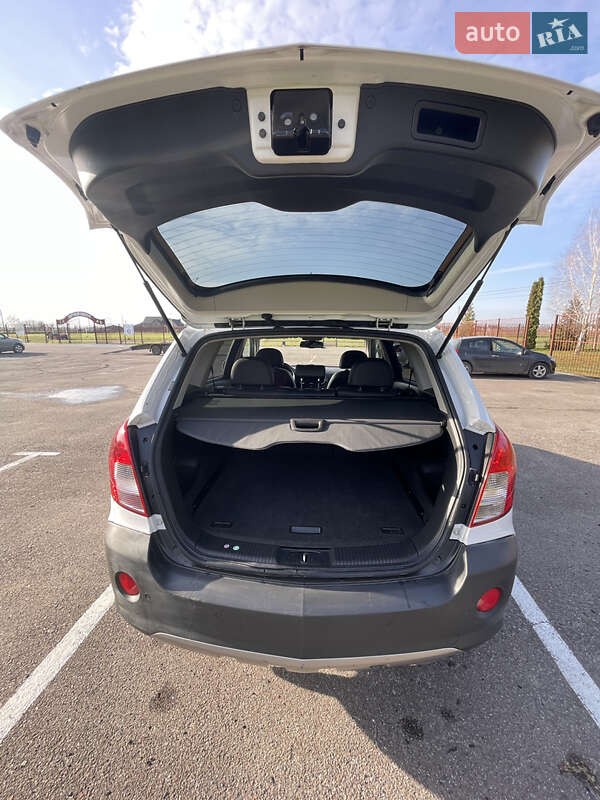 Позашляховик / Кросовер Opel Antara 2014 в Луцьку