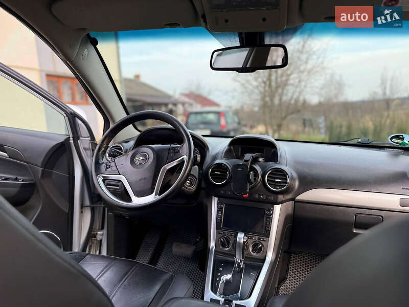 Внедорожник / Кроссовер Opel Antara 2011 в Жовкве