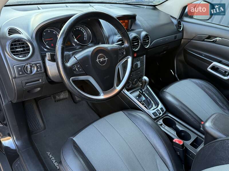 Позашляховик / Кросовер Opel Antara 2011 в Борисполі