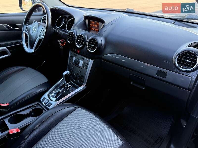 Позашляховик / Кросовер Opel Antara 2011 в Борисполі