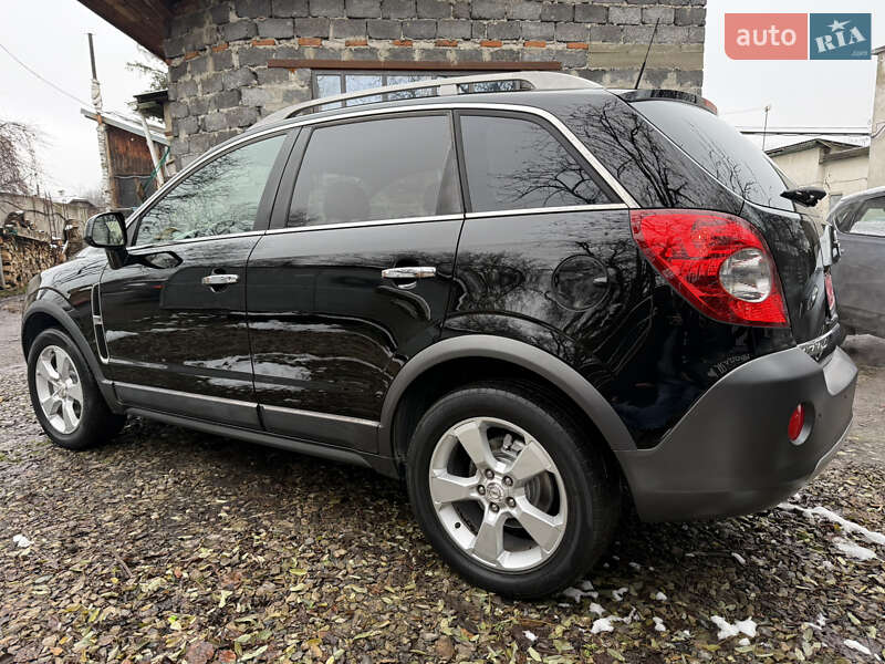 Позашляховик / Кросовер Opel Antara 2007 в Івано-Франківську