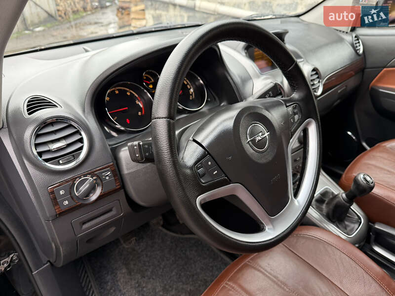 Позашляховик / Кросовер Opel Antara 2007 в Івано-Франківську