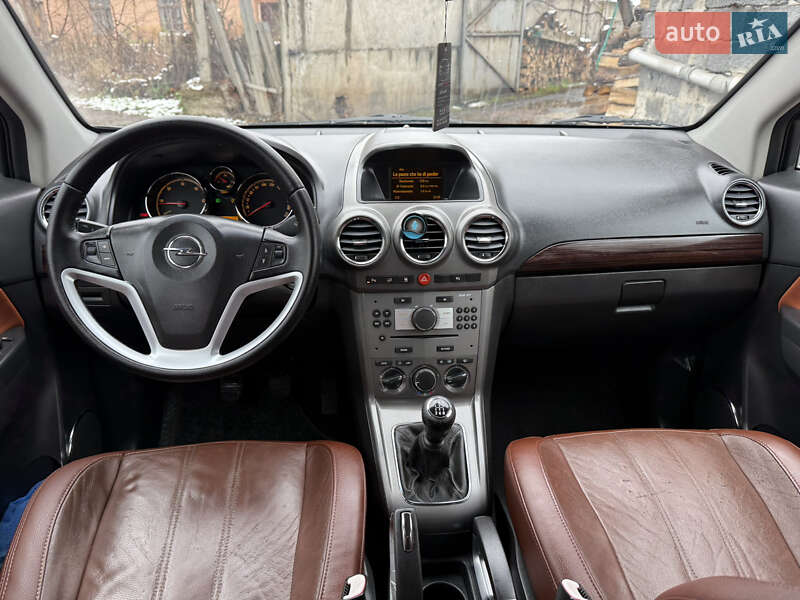 Позашляховик / Кросовер Opel Antara 2007 в Івано-Франківську