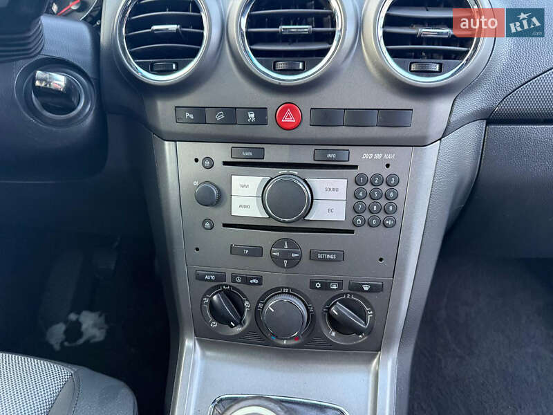 Позашляховик / Кросовер Opel Antara 2010 в Луцьку