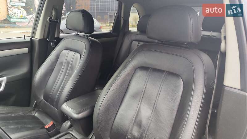 Позашляховик / Кросовер Opel Antara 2013 в Луцьку