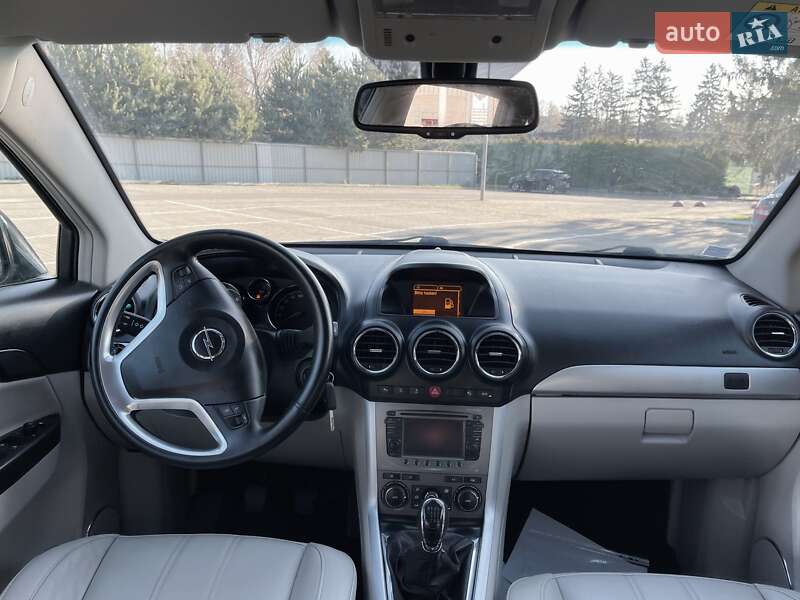 Позашляховик / Кросовер Opel Antara 2016 в Луцьку