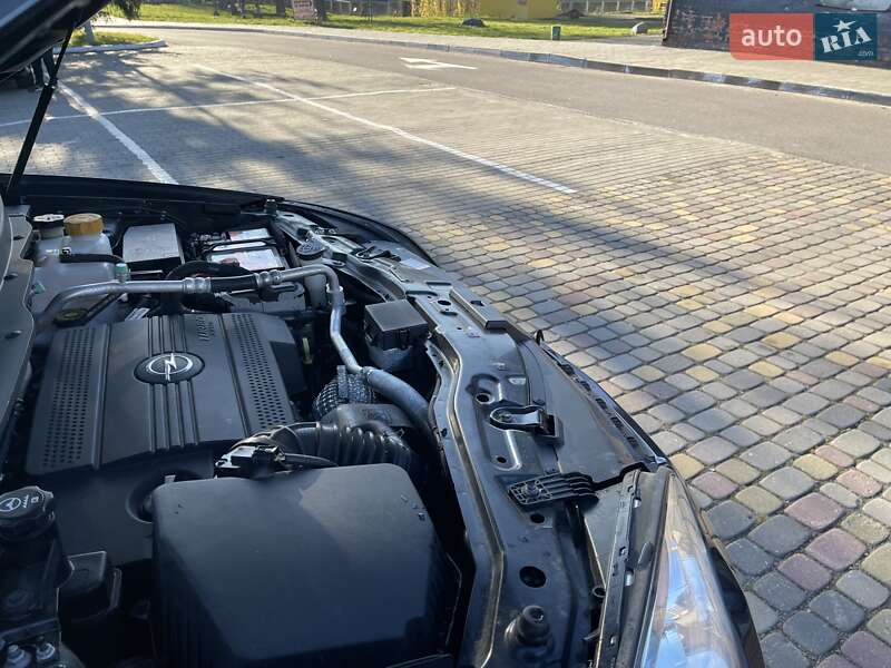 Позашляховик / Кросовер Opel Antara 2016 в Луцьку