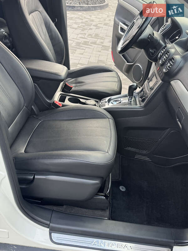 Внедорожник / Кроссовер Opel Antara 2012 в Луцке фото 9 Внедорожник / Кроссовер Opel Antara 2012 в Луцке