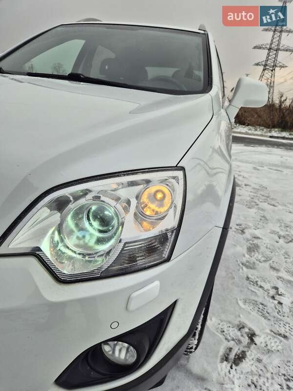 Внедорожник / Кроссовер Opel Antara 2011 в Харькове